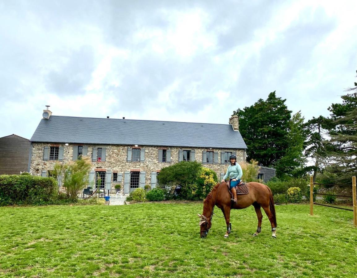 Gite Ouest de la pointe d'Agon Extérieur photo